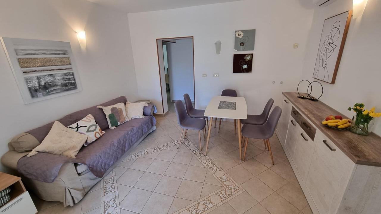 App Carla Novigrad (Istria) Exterior foto
